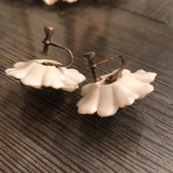 Vintage Celluloid Floral Pin & Clip Earrings Turquoise Gem Center - Picture 6 of 16